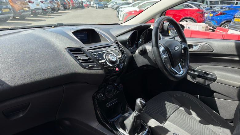 Ford Fiesta 1.0 EcoBoost Titanium 5dr Petrol Hatchback